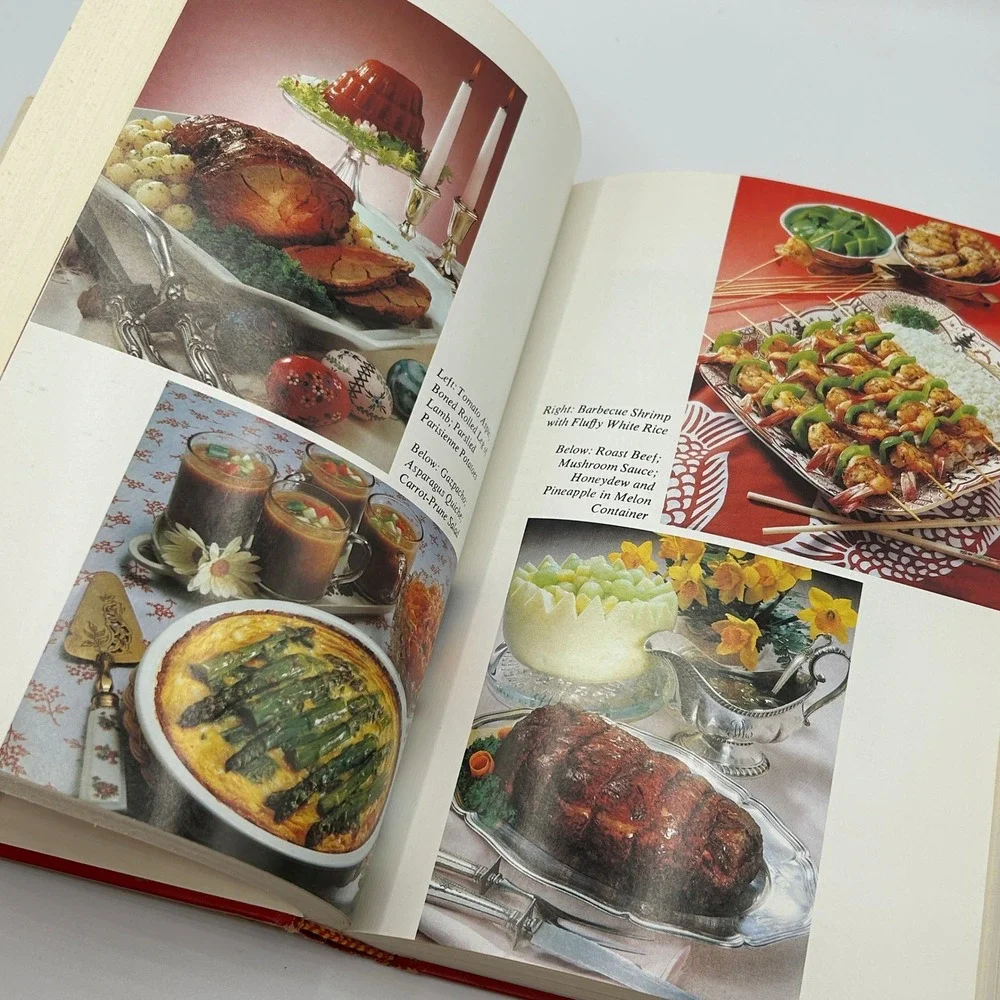 Weight Watchers Lot 2 Quick Meals Party Holiday Cookbooks Hardcover‎ Illustrated